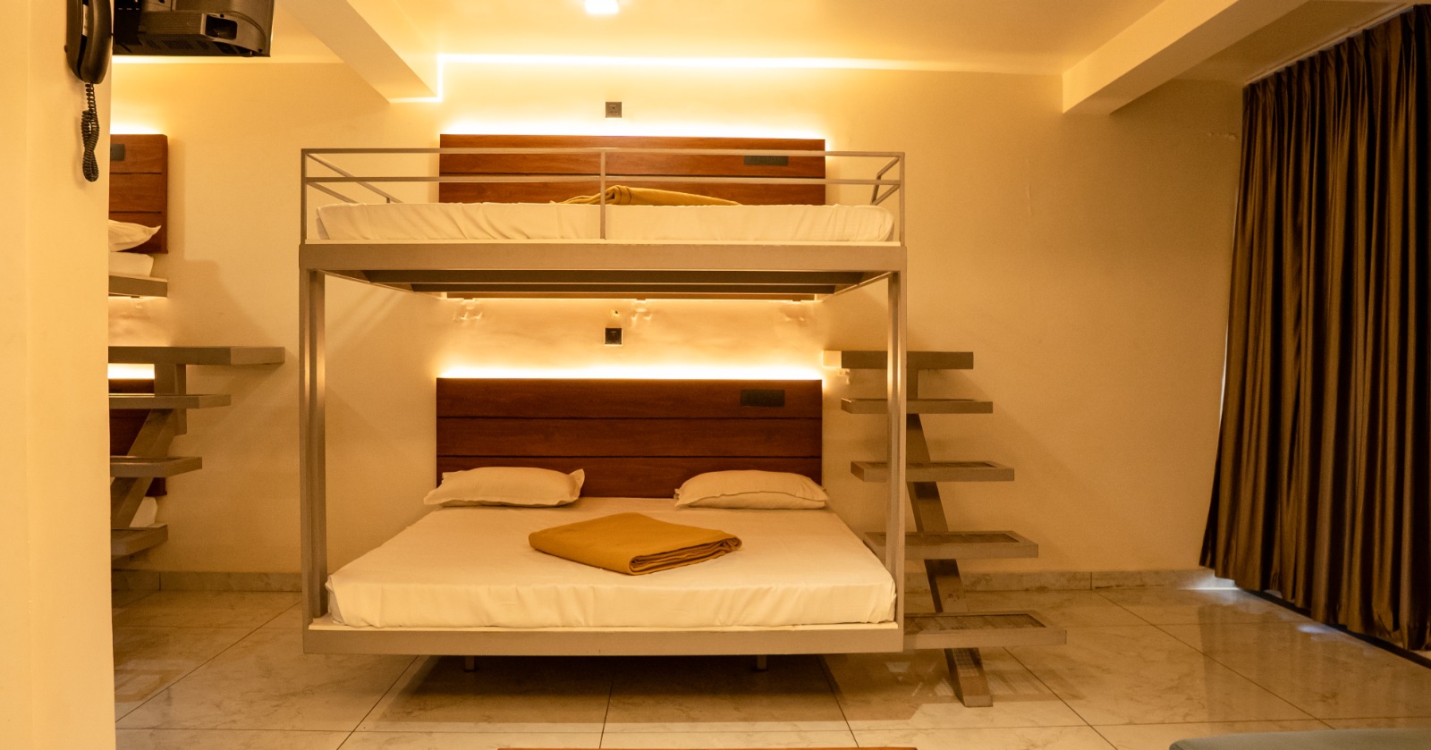 Best hotels in Adimali