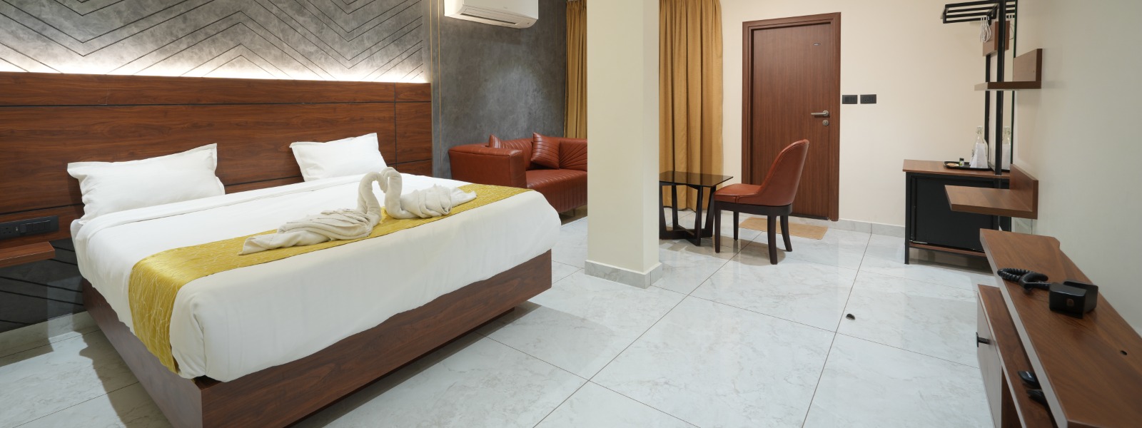 Hotels in Adimali