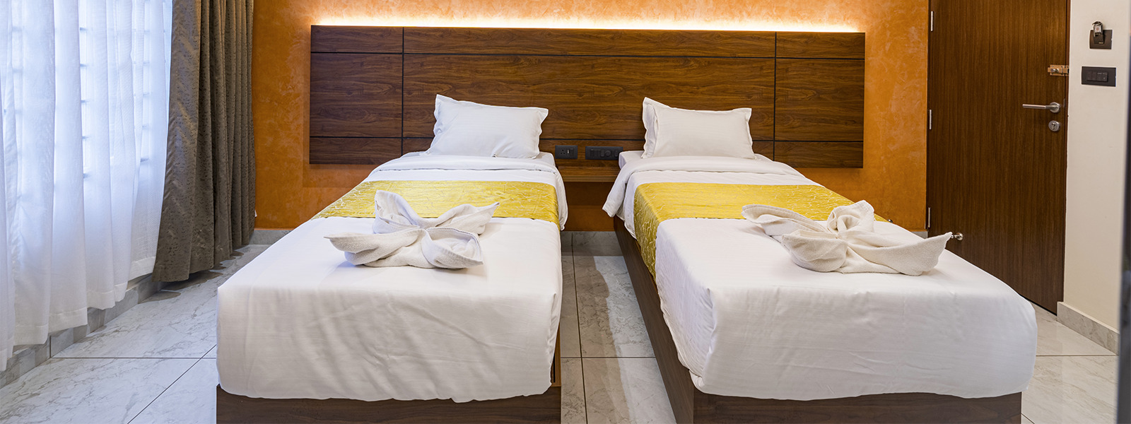 Hotels in Adimali